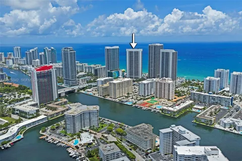 $1,200,000 | 1800 South Ocean Drive, Unit 310, Hallandale Beach, FL 33009