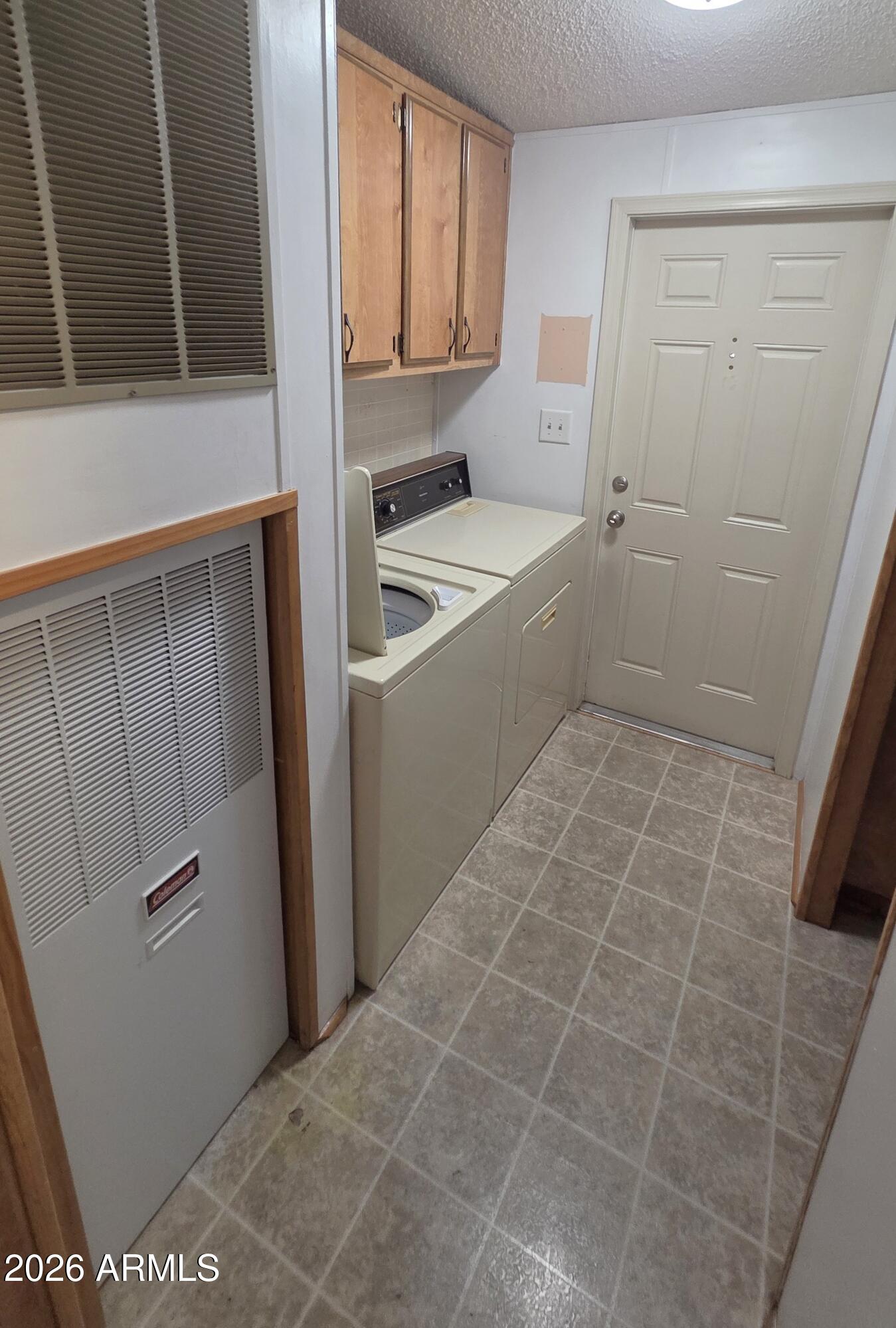 652 South Ellsworth Road, Unit 147 Mesa, AZ 85208 - Photo 22 of 32 20260822_135905