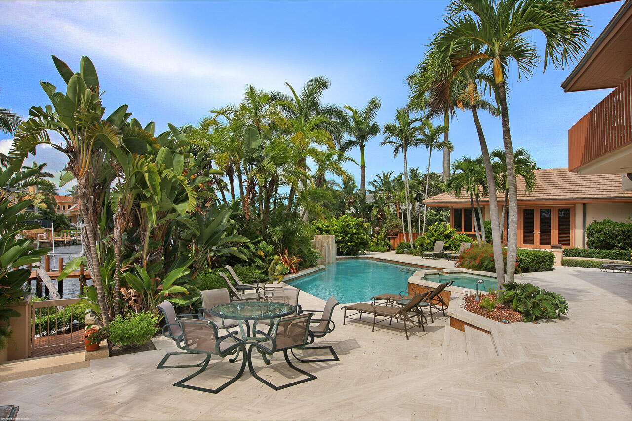 199 Commodore Drive Jupiter, FL 33477 - Photo 14 of 53 Pool