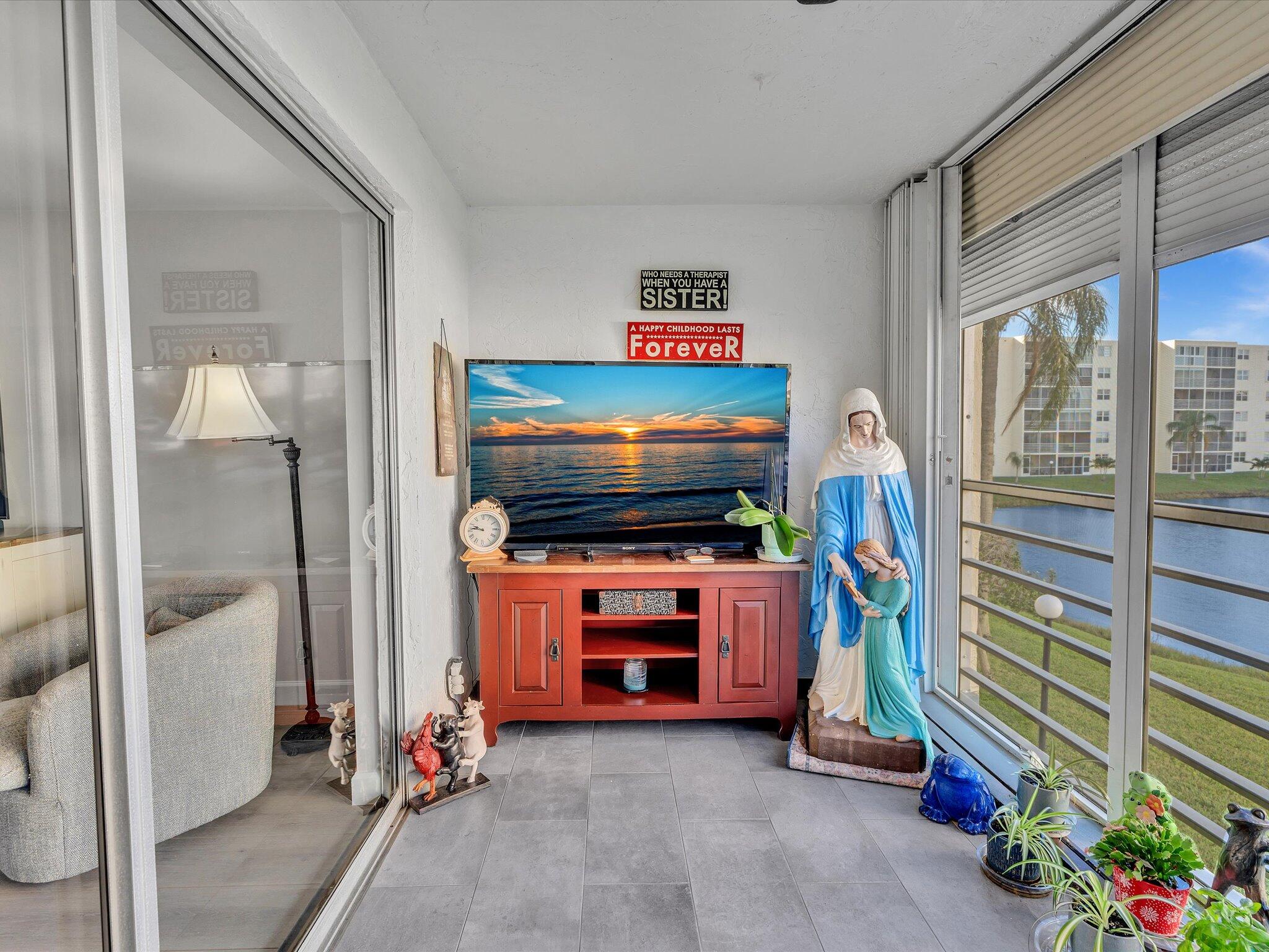 321 Southeast 3rd Street, Unit 208 Dania, FL 33004 - Photo 23 of 56 24-FPP00151