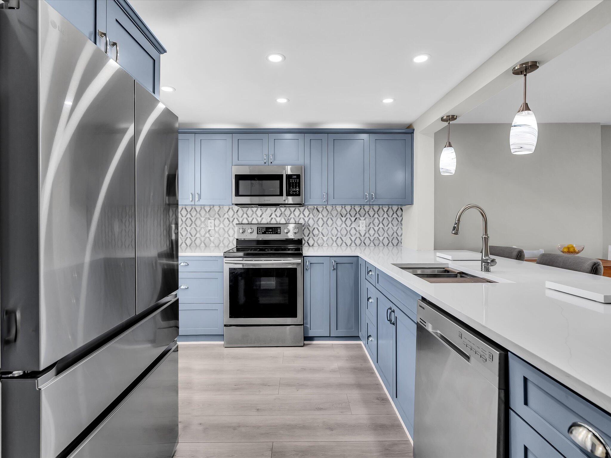 321 Southeast 3rd Street, Unit 208 Dania, FL 33004 - Photo 4 of 56 05-FPP00056