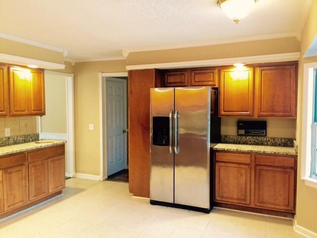5346 Fairview Road Hixson, TN 37343 - Photo 8 of 27 image