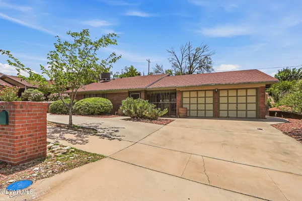 $290,000 | 6136 Bandolero Drive, El Paso, TX 79912