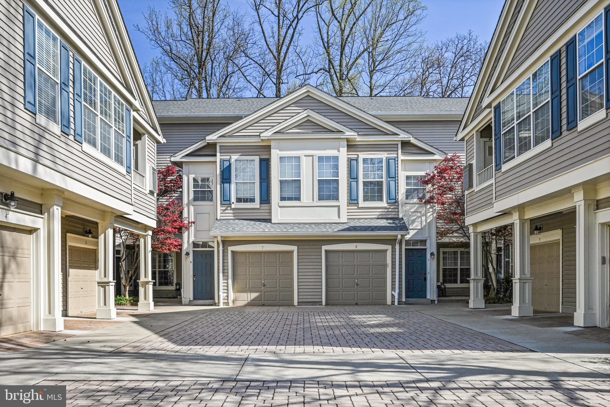 Welcome to 11400 L Windleaf Court