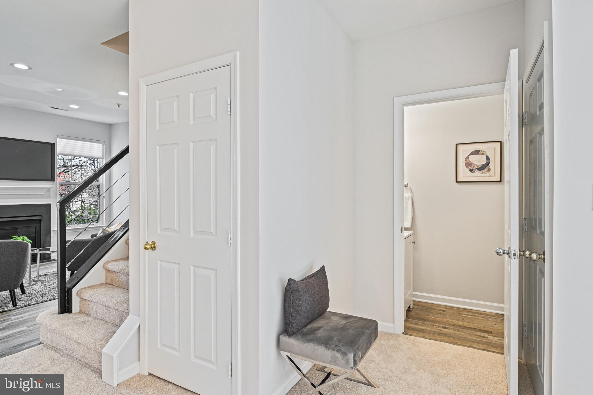 11400 Windleaf Court, Unit 41 Reston, VA 20194 - Photo 10 of 31 Main level poweder room