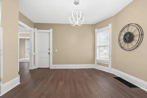 $239,900 | 125 East Delaware Street, Decatur, MI 49045