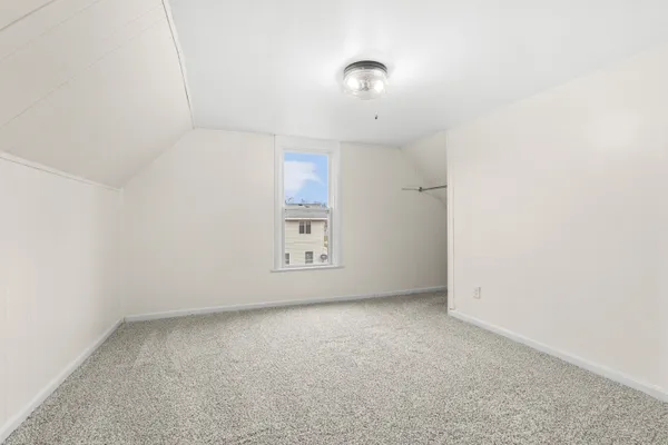 $239,900 | 125 East Delaware Street, Decatur, MI 49045