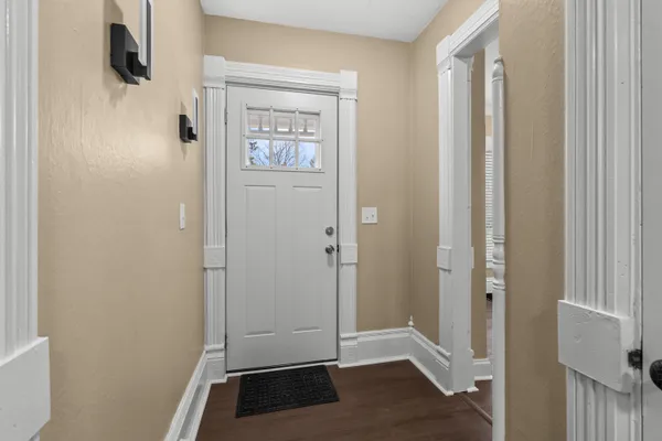 $239,900 | 125 East Delaware Street, Decatur, MI 49045