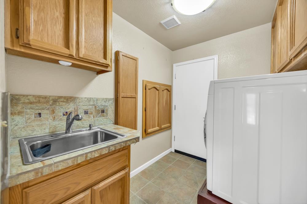 2904 Avon Road Rocklin, CA 95765 - Photo 31 of 71