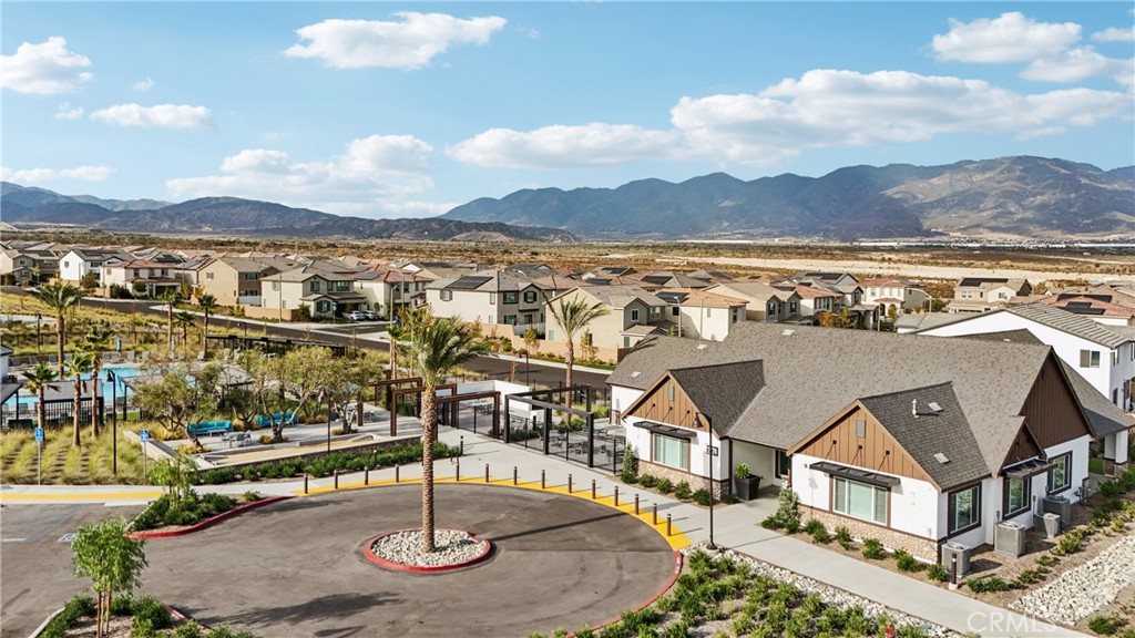 2464 Yellowstone Way Rialto, CA 92377 - Photo 62 of 75