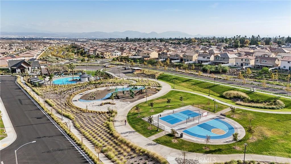 2464 Yellowstone Way Rialto, CA 92377 - Photo 69 of 75 an aerial view of a swimming pool