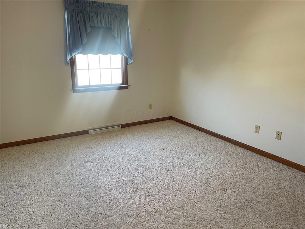 70767 Clover Ridge Road St. Clairsville, OH 43950 - Photo 12 of 22 10