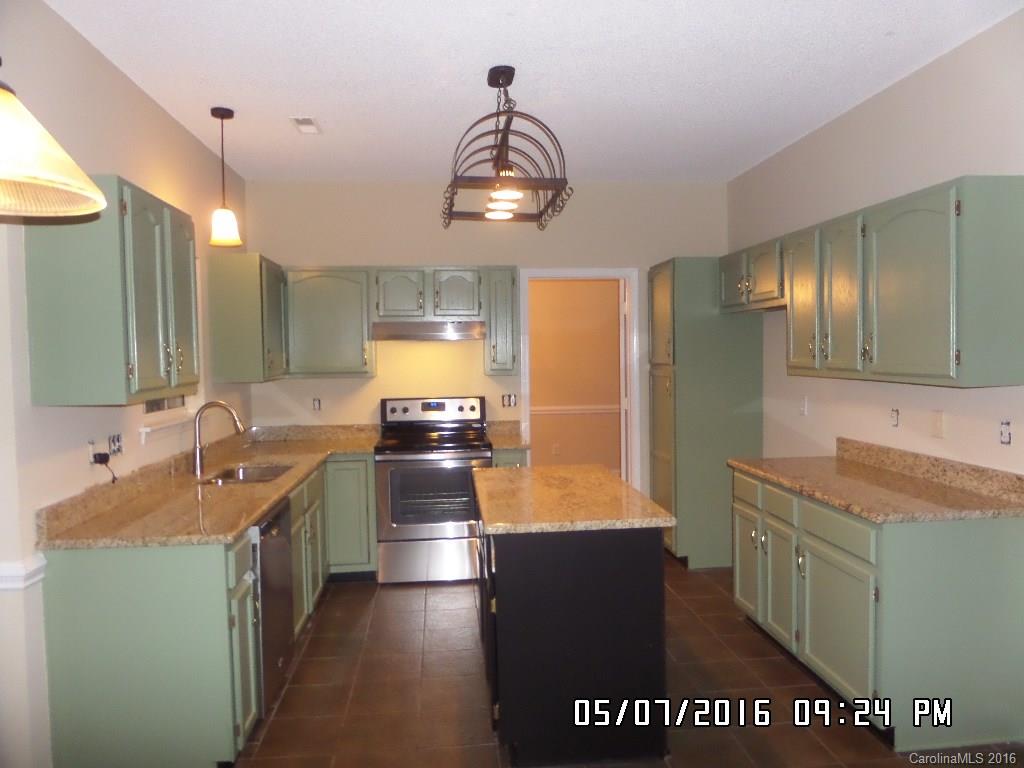 7007 Reedy Creek Road Charlotte, NC 28215 - Photo 4 of 17