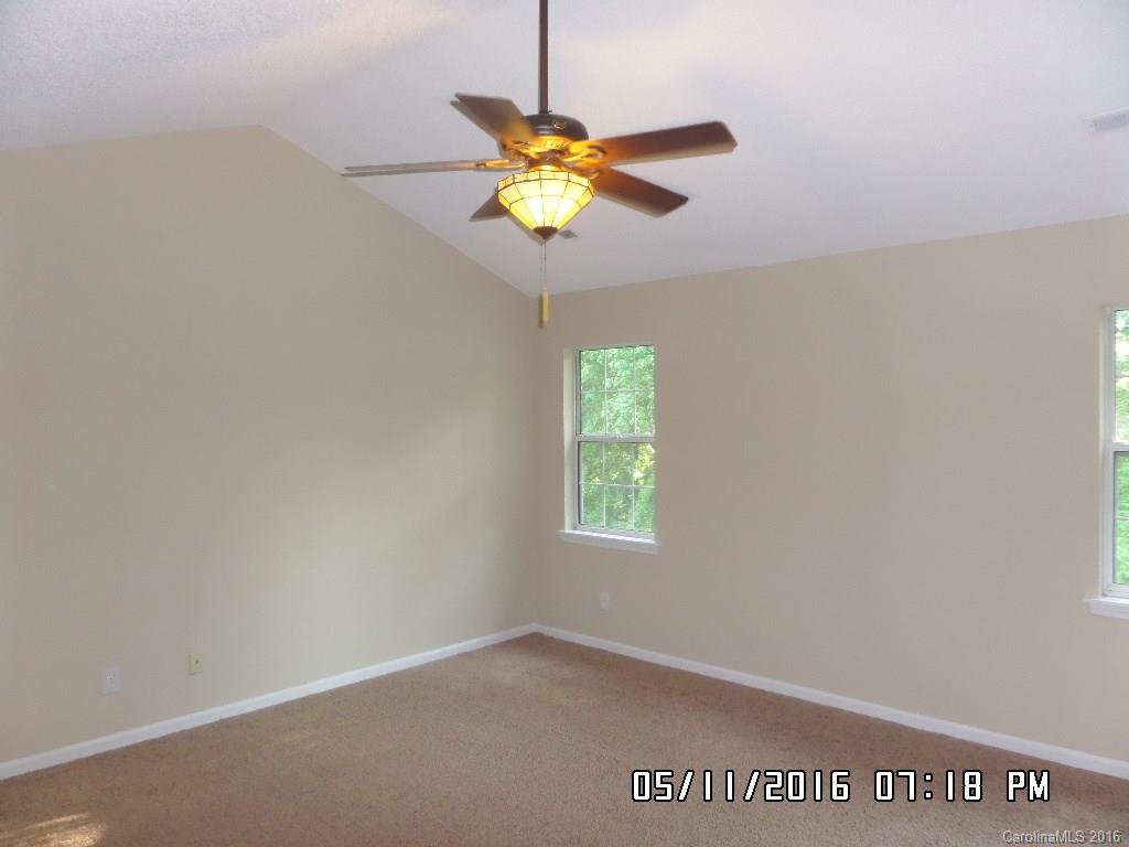 7007 Reedy Creek Road Charlotte, NC 28215 - Photo 10 of 17