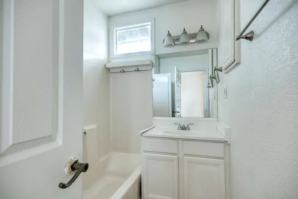 $2,095 | 14708 Foy Drive, Austin, TX 78734