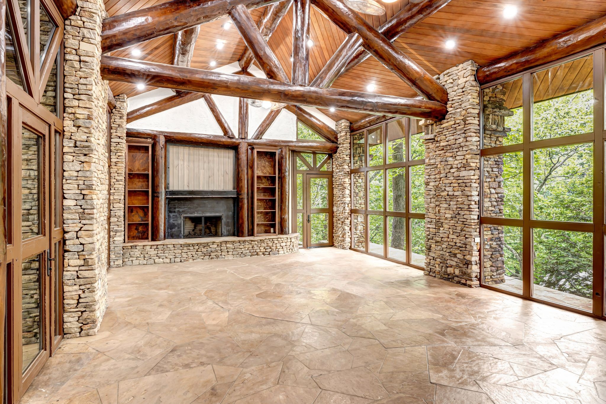 721 Three Point Road Muscle Shoals, AL 35661 - Photo 21 of 51 a view of an entrance of the building