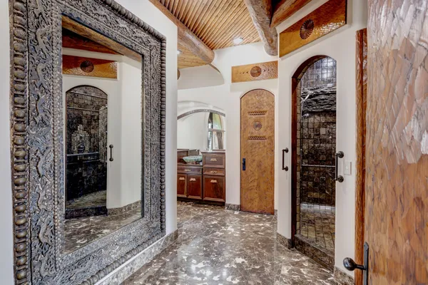 $4,499,000 | 721 Three Point Road, Muscle Shoals, AL 35661