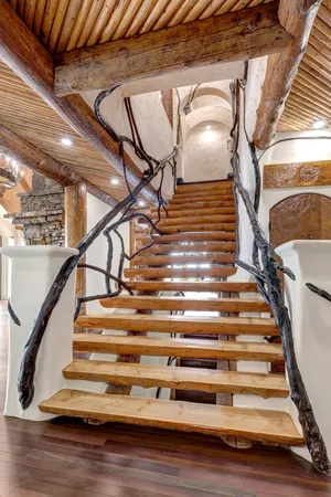 $4,499,000 | 721 Three Point Road, Muscle Shoals, AL 35661