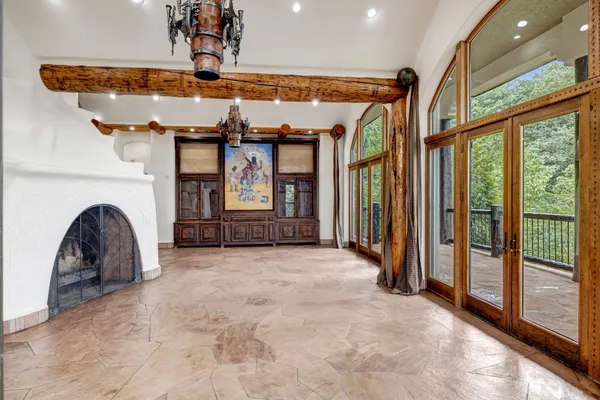 $4,499,000 | 721 Three Point Road, Muscle Shoals, AL 35661