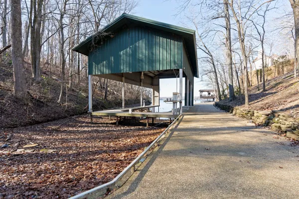 $4,499,000 | 721 Three Point Road, Muscle Shoals, AL 35661