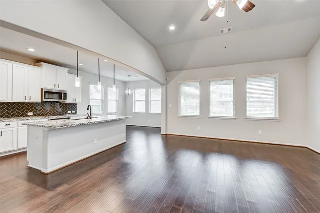 $2,295 | 24114 Prairie Glen Lane, Katy, TX 77493