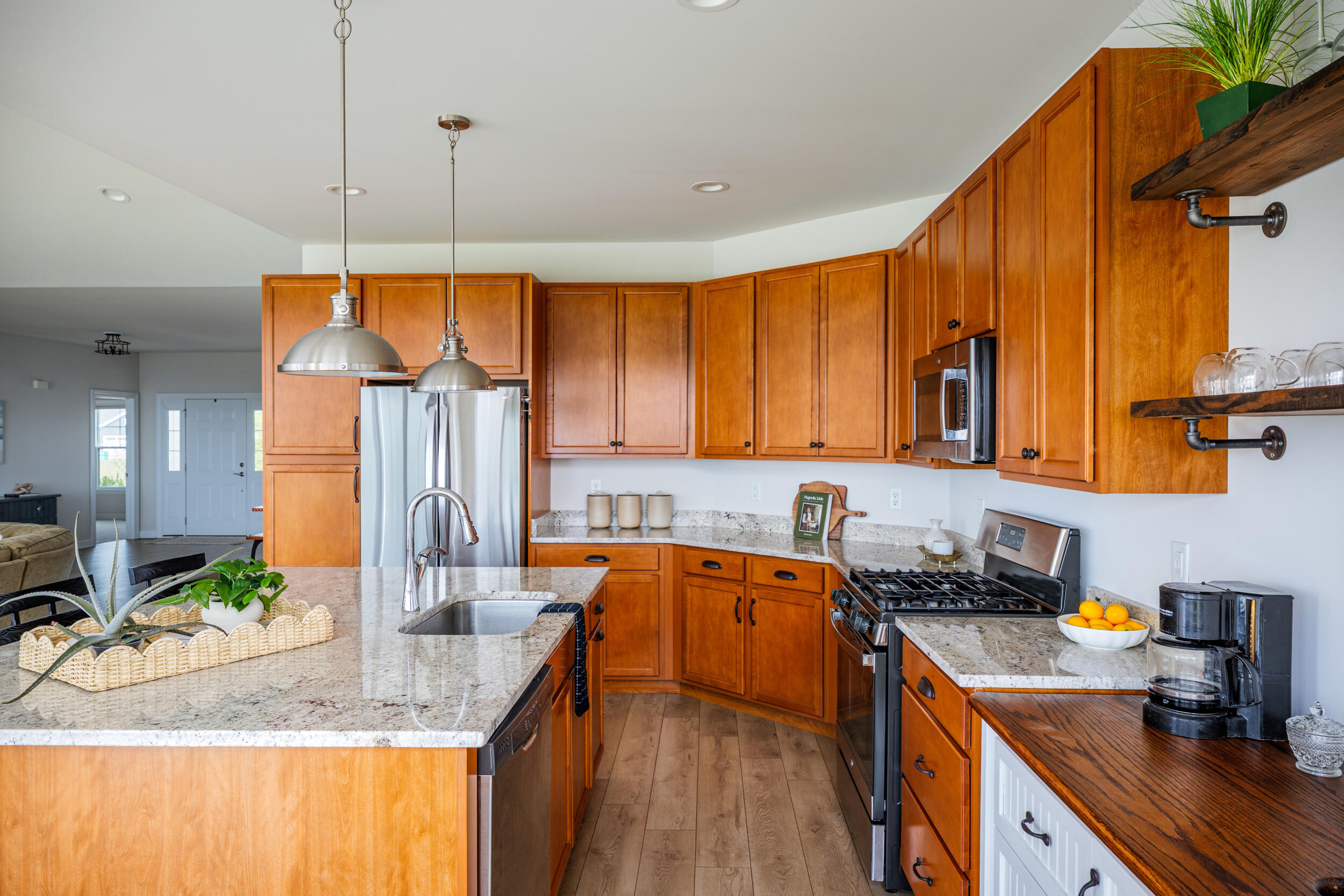 550 Ridgeview Court Lake Geneva, WI 53147 - Photo 21 of 63 21_550 ridgeview ct photo 21