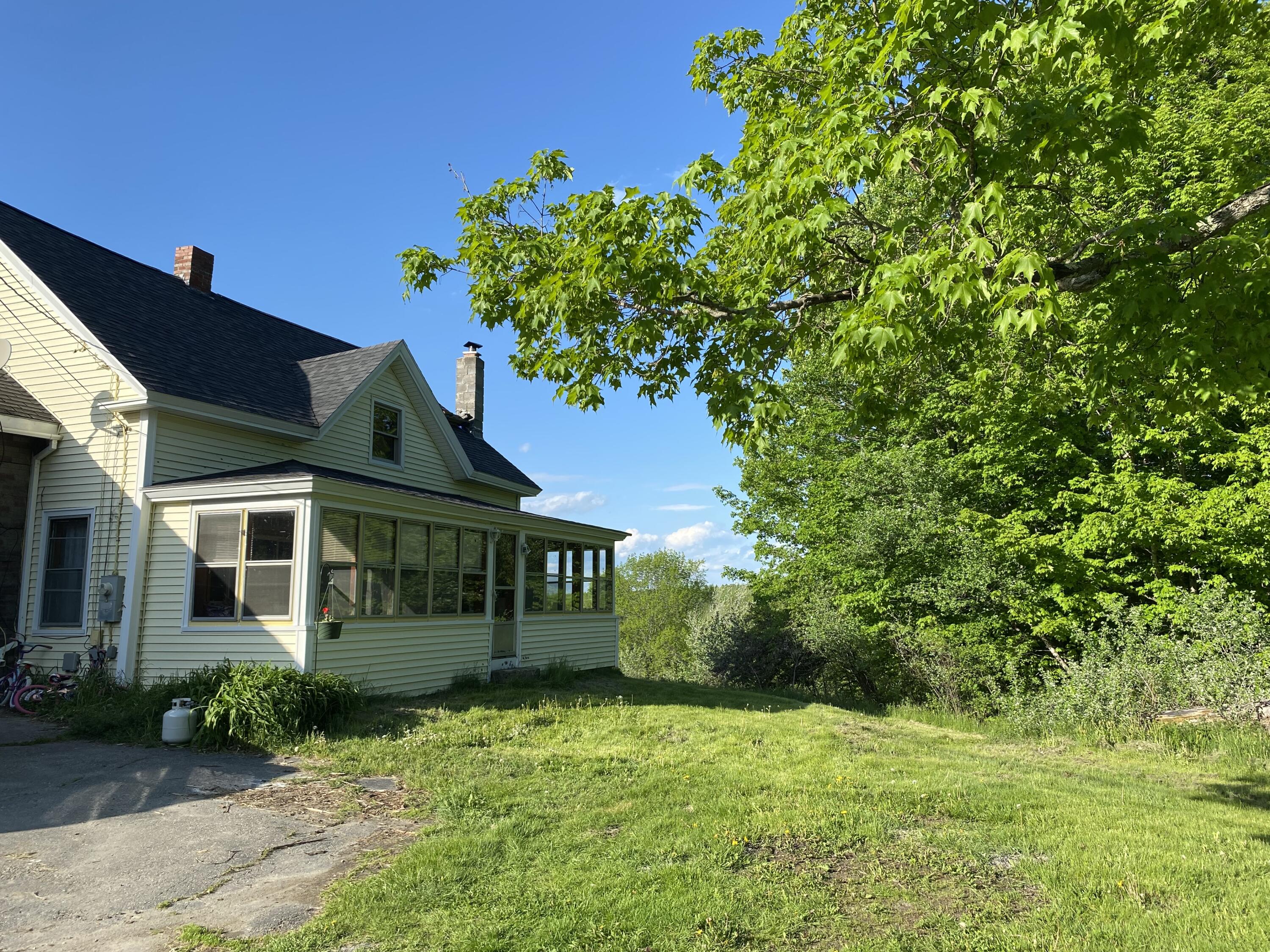 113 Canaan Road Pittsfield, ME 04967 - Photo 4 of 33 IMG_6601