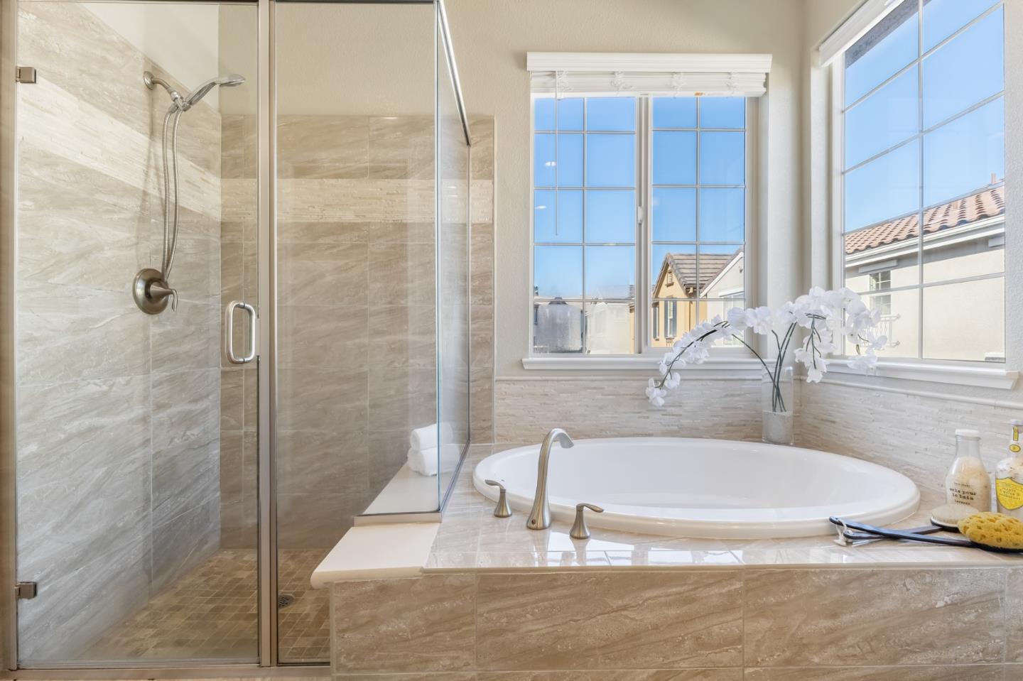 261 Crestview Circle Daly City, CA 94015 - Photo 30 of 45 a bathroom with a tub sink and shower
