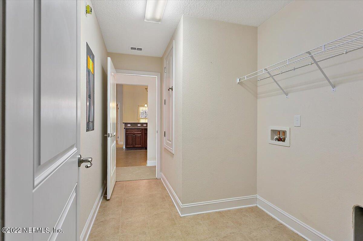 3088 Longleaf Ranch Circle Middleburg, FL 32068 - Photo 21 of 24 21-Utility Room