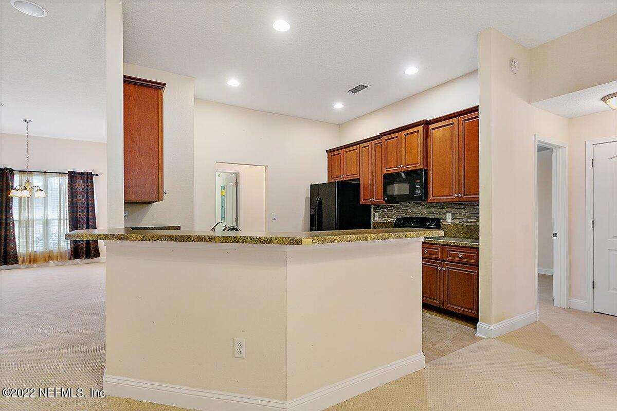 3088 Longleaf Ranch Circle Middleburg, FL 32068 - Photo 8 of 24 08-Kitchen