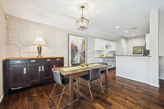 $349,950 | 1810 Gillette Street, Houston, TX 77019