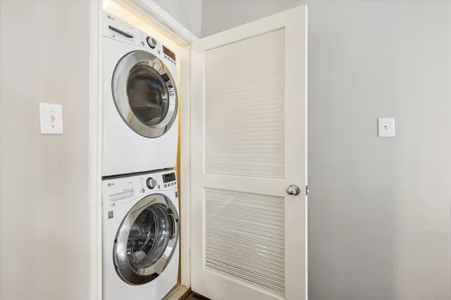 $349,950 | 1810 Gillette Street, Houston, TX 77019