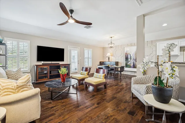 $349,950 | 1810 Gillette Street, Houston, TX 77019