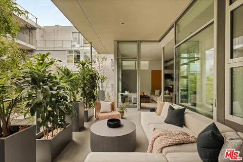 $1,149,000 | 4080 Glencoe Avenue, Unit 217, Marina del Rey, CA 90292