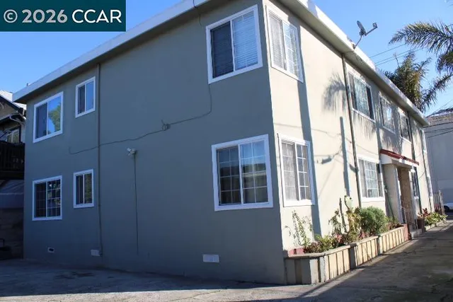 $2,100 | 325 21st Street, Unit 325, Richmond, CA 94801