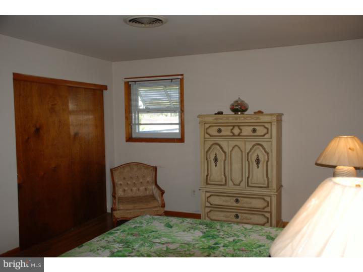 8759 Ashton Road Philadelphia, PA 19136 - Photo 16 of 24 Master Bedroom