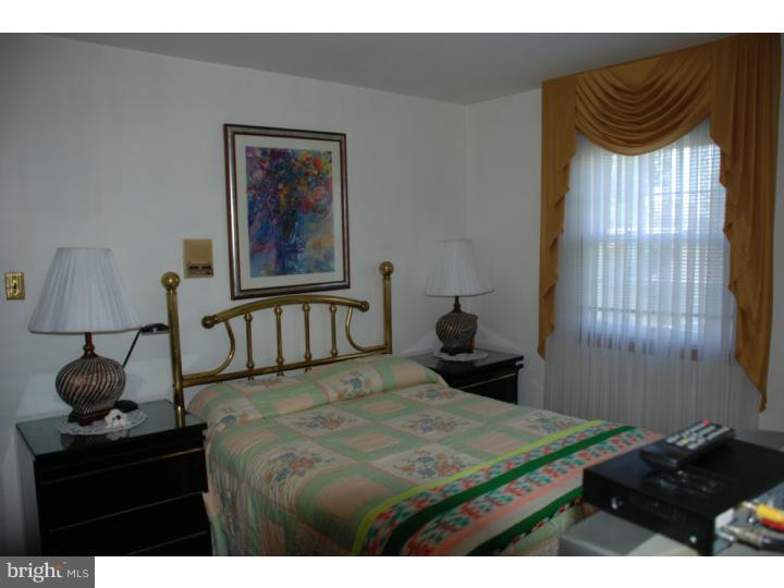 8759 Ashton Road Philadelphia, PA 19136 - Photo 18 of 24 Bedroom 2