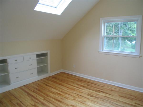 7 Billow Street Worcester, MA 01604 - Photo 14 of 21 Gallery Image 14