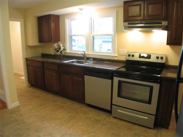 7 Billow Street Worcester, MA 01604 - Photo 7 of 21 Gallery Image 7
