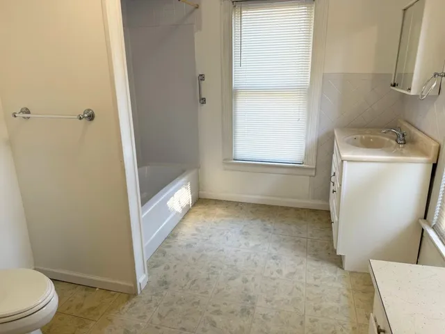 $1,800 | 53 Thorp Street, Binghamton, NY 13905