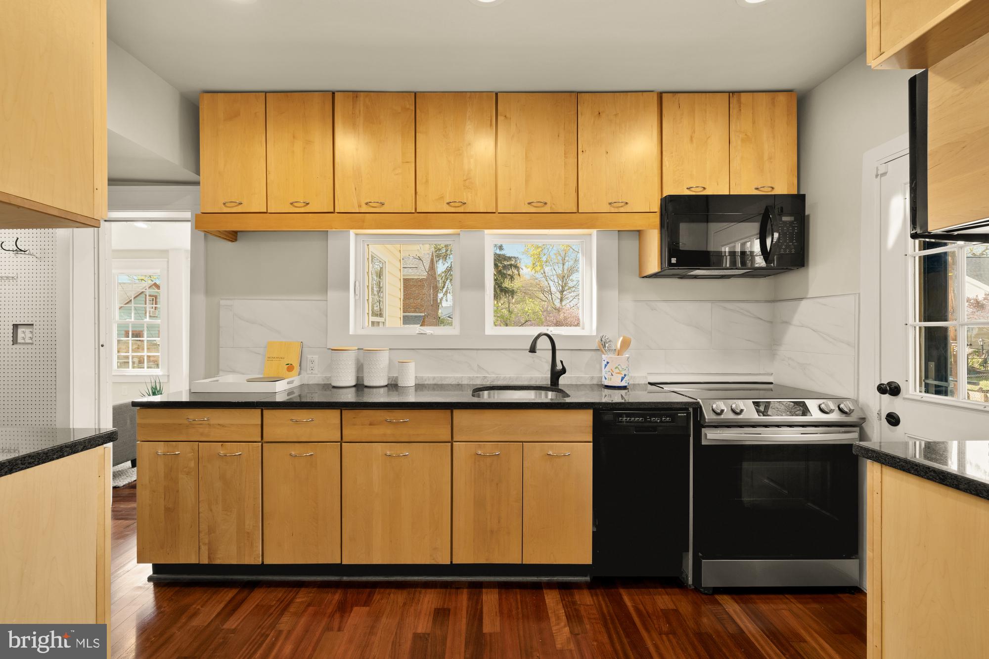1003 Taylor Street Northeast Washington, DC 20017 - Photo 16 of 52