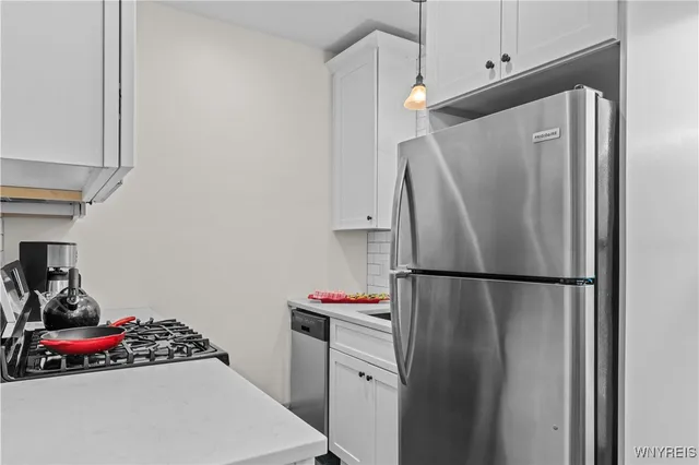 $1,700 | 58 Cottage Street, Unit 2, Buffalo, NY 14201