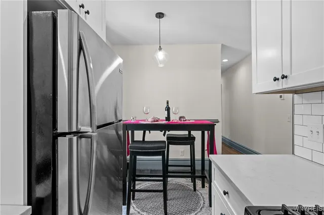 $1,700 | 58 Cottage Street, Unit 2, Buffalo, NY 14201
