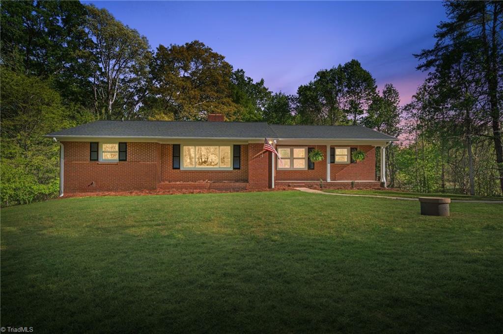 5920 Loop Road Clemmons, NC 27012 - Photo 1 of 47 Gallery Image 1