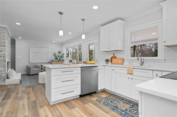 $389,900 | 5920 Loop Road, Clemmons, NC 27012