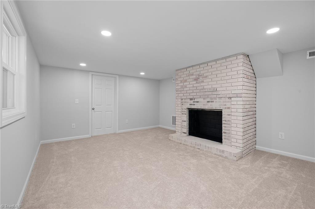 5920 Loop Road Clemmons, NC 27012 - Photo 31 of 45