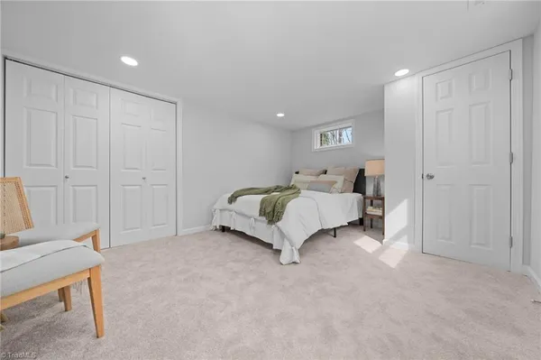 $389,900 | 5920 Loop Road, Clemmons, NC 27012