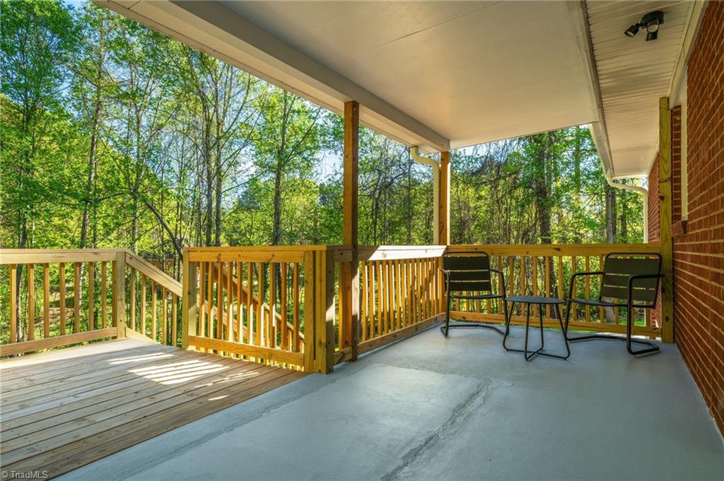 5920 Loop Road Clemmons, NC 27012 - Photo 41 of 47 Gallery Image 41