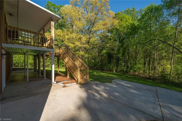 $389,900 | 5920 Loop Road, Clemmons, NC 27012