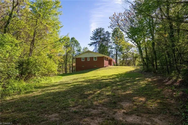 $389,900 | 5920 Loop Road, Clemmons, NC 27012